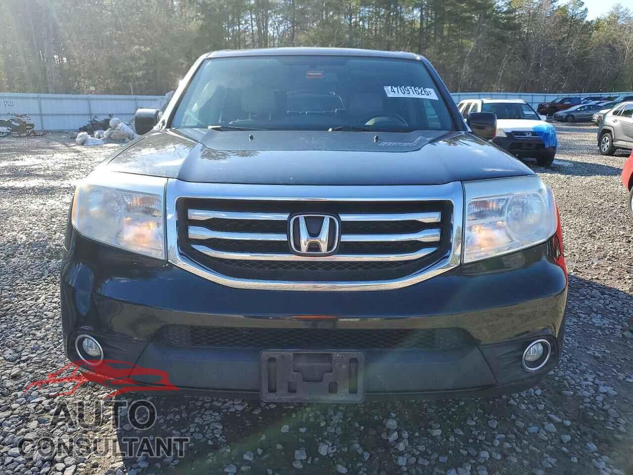 HONDA PILOT 2013 - 5FNYF4H59DB025320