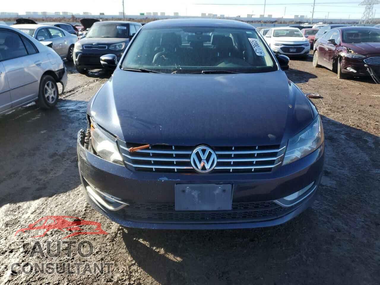 VOLKSWAGEN PASSAT 2013 - 1VWCN7A34DC090982