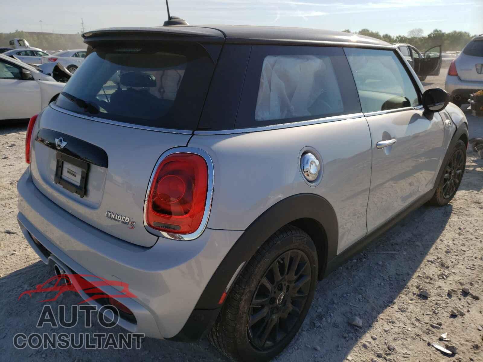 MINI COOPER 2018 - WMWXP7C59J2A47785