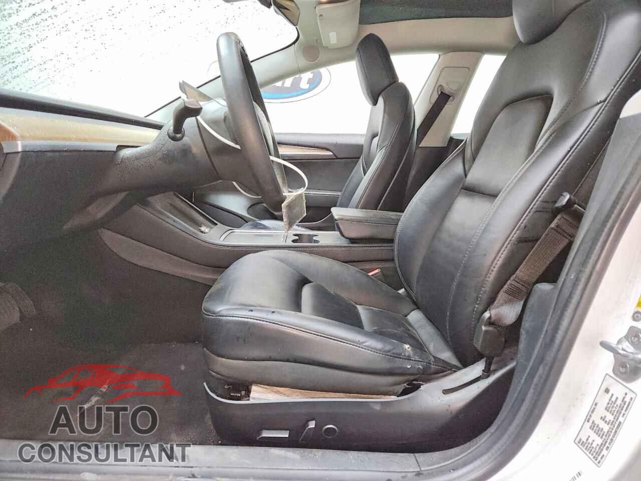TESLA MODEL 3 2022 - 5YJ3E1EA3NF289888
