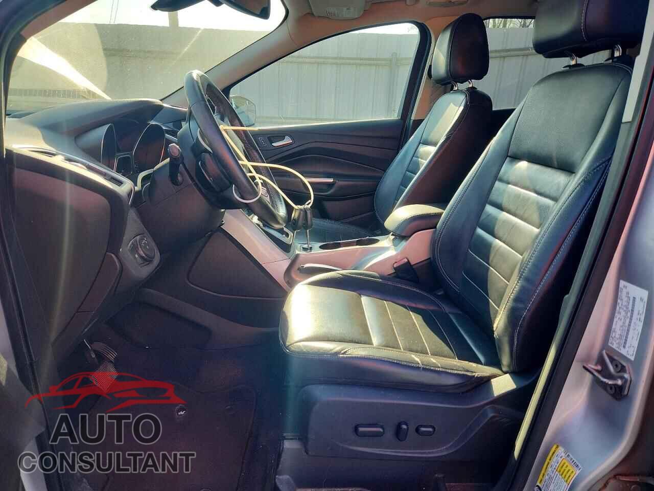 FORD ESCAPE 2013 - 1FMCU0HX0DUD93124