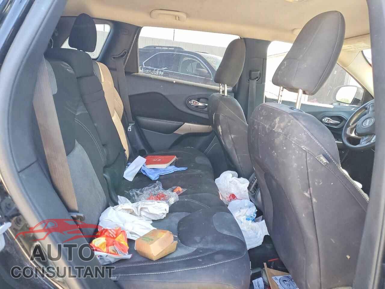 JEEP CHEROKEE 2018 - 1C4PJMCB0JD603640