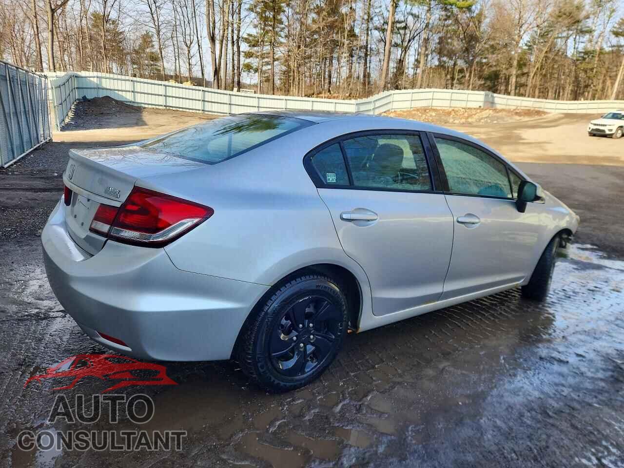 HONDA CIVIC 2013 - 19XFB2F54DE292011