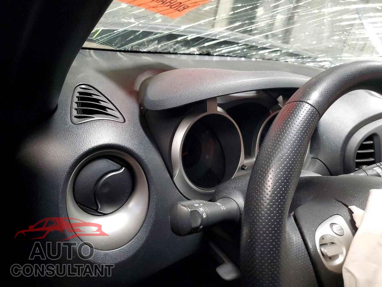 NISSAN JUKE 2014 - JN8AF5MR2ET357389
