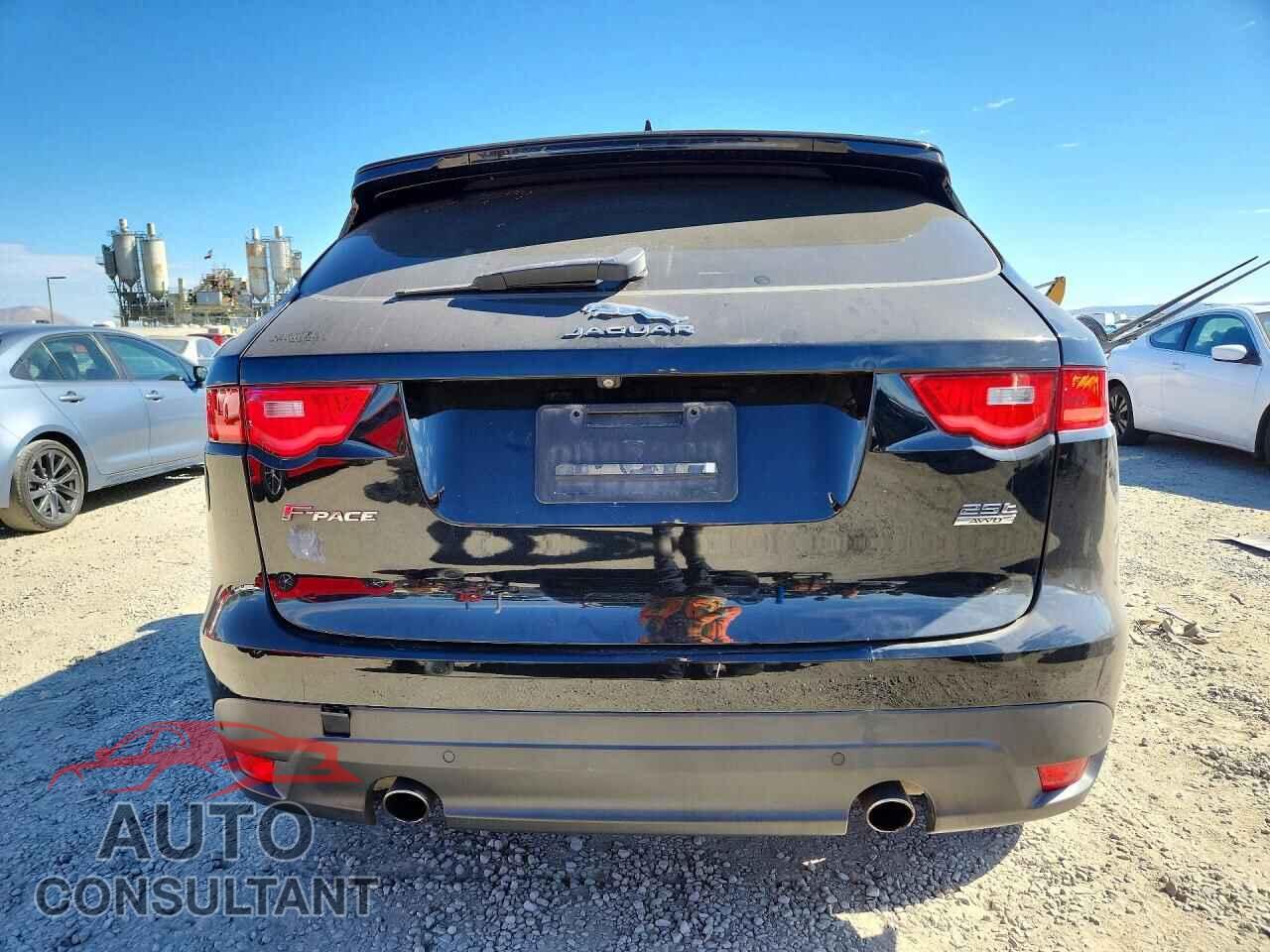 JAGUAR F-PACE 2019 - SADCJ2FX8KA355686
