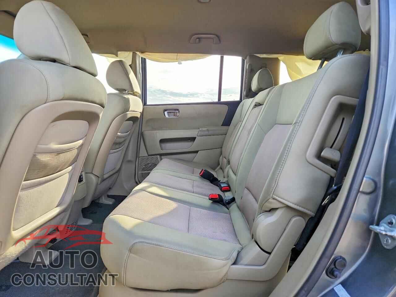 HONDA PILOT 2009 - 5FNYF48409B003060