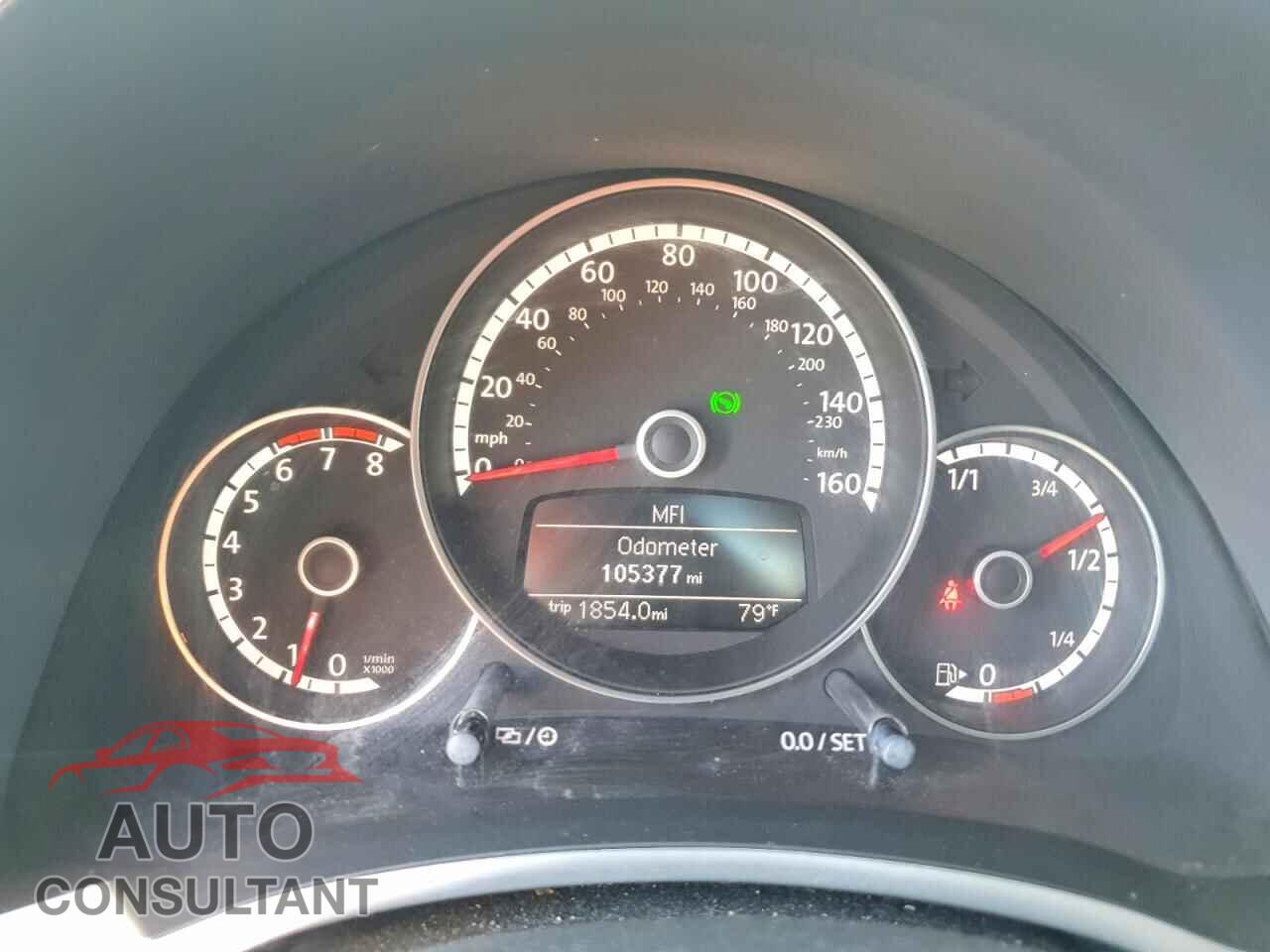 VOLKSWAGEN BEETLE 2014 - 3VWJP7AT2EM632484