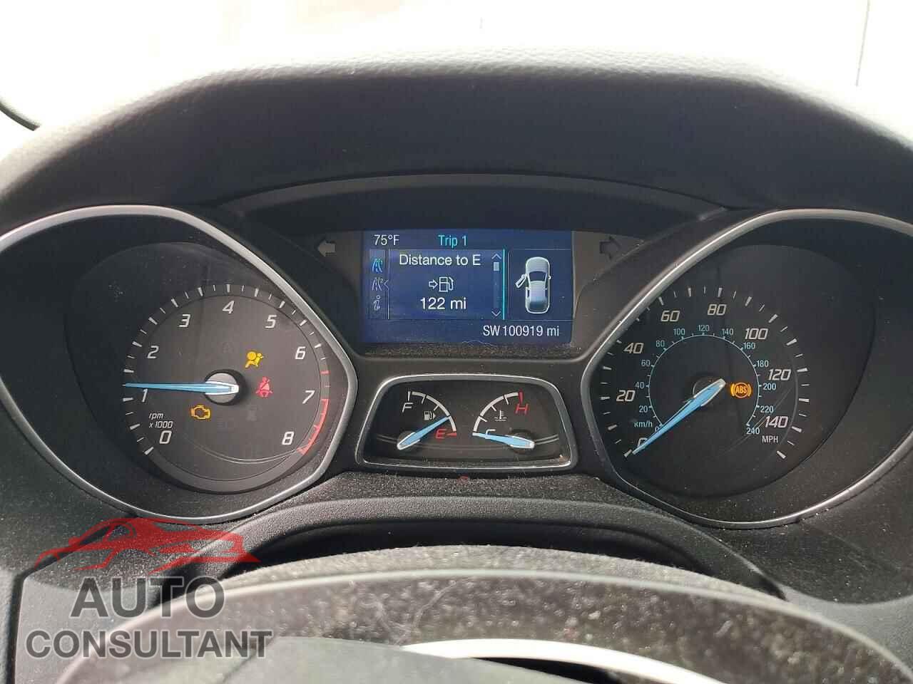 FORD FOCUS 2014 - 1FADP3F26EL438265