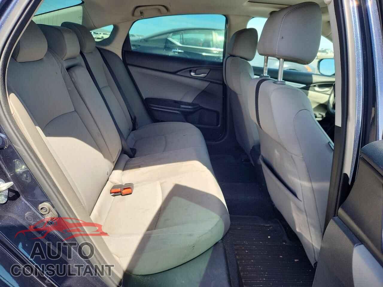 HONDA CIVIC 2017 - 19XFC2F74HE219693