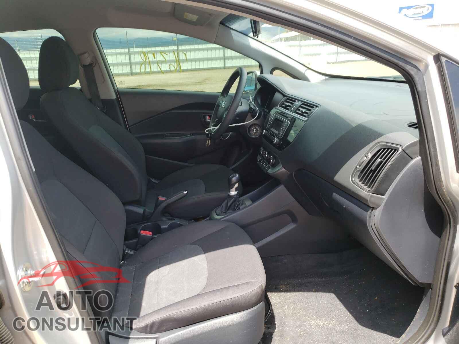 KIA RIO 2016 - KNADM4A36G6570403