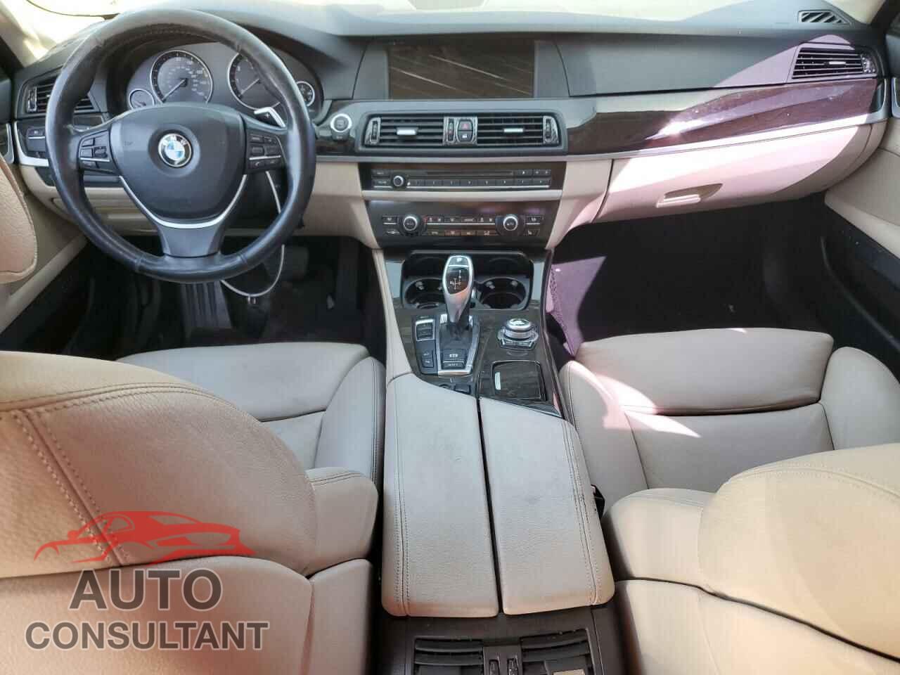 BMW 5 SERIES 2011 - WBAFR9C55BC270156