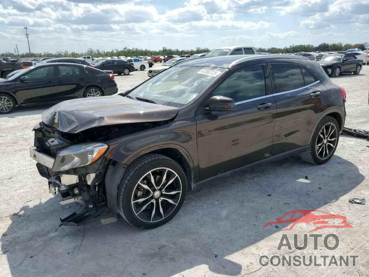 MERCEDES-BENZ GLA-CLASS 2016 - WDCTG4EB1GJ209367