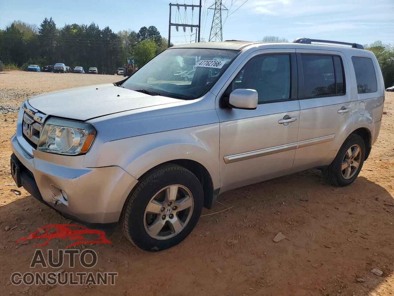 HONDA PILOT 2011 - 5FNYF4H55BB017924