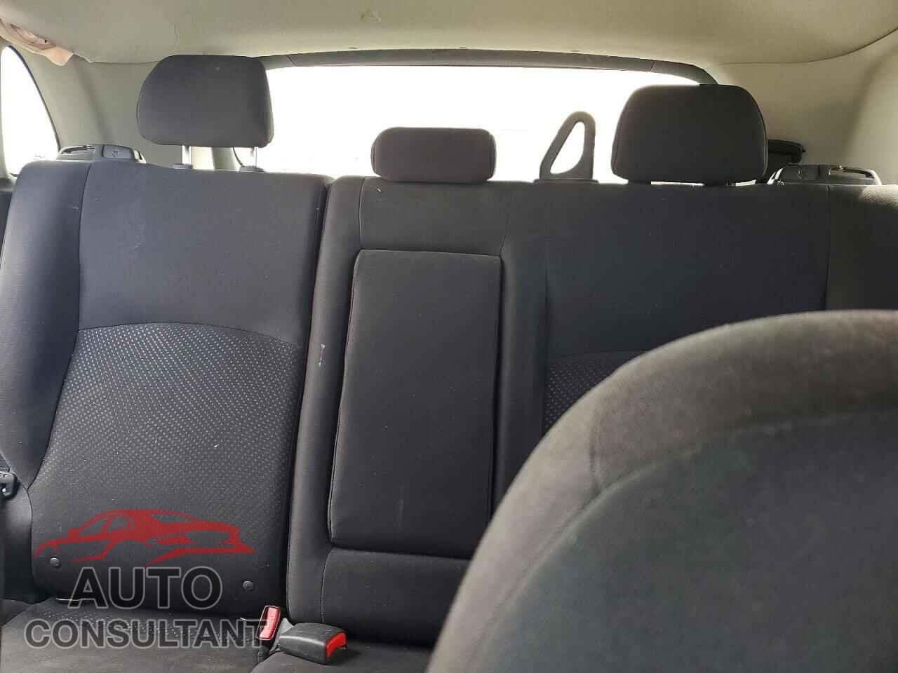 MITSUBISHI OUTLANDER 2014 - 4A4AR3AUXEE022071
