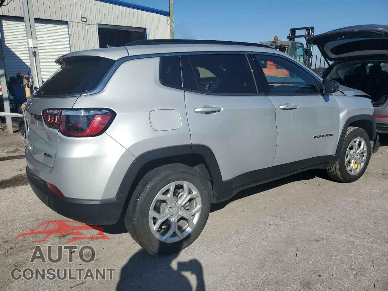JEEP COMPASS 2024 - 3C4NJDBN7RT113768