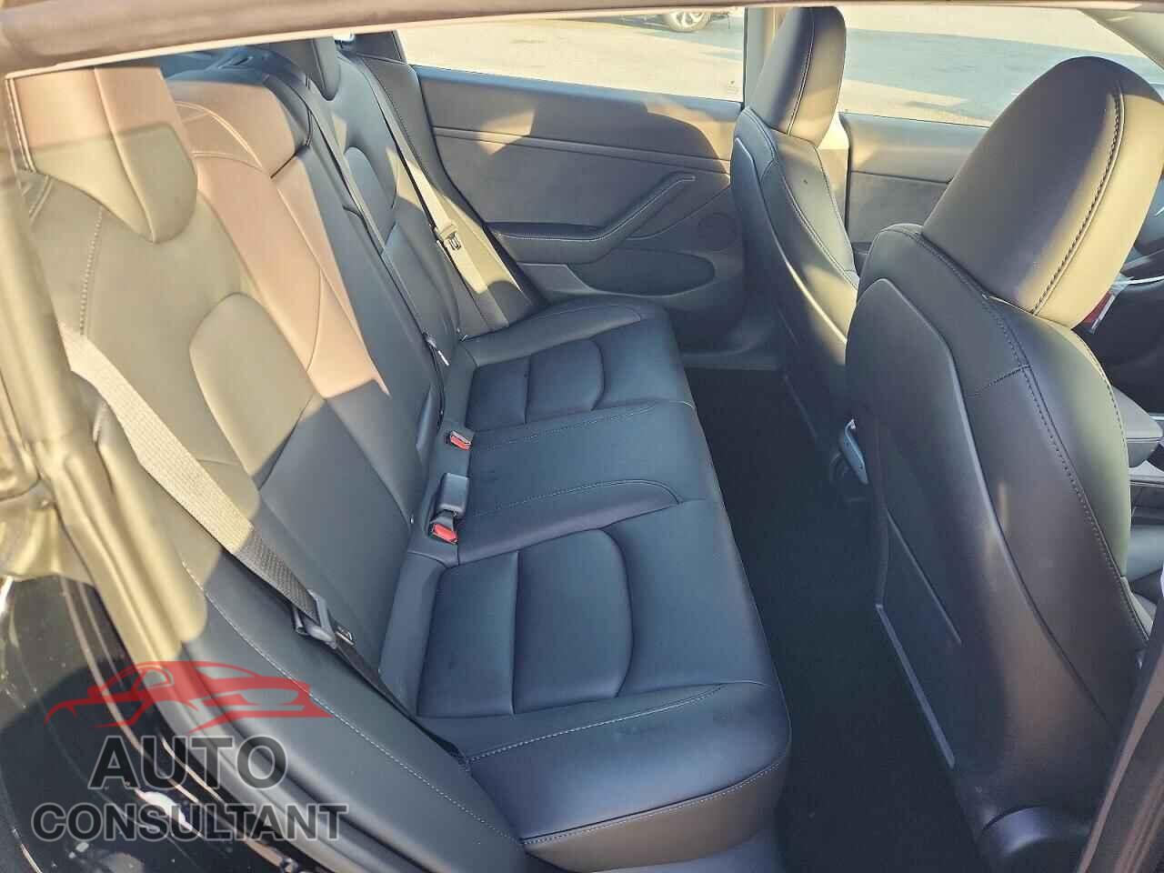 TESLA MODEL 3 2023 - 5YJ3E1EA0PF559405