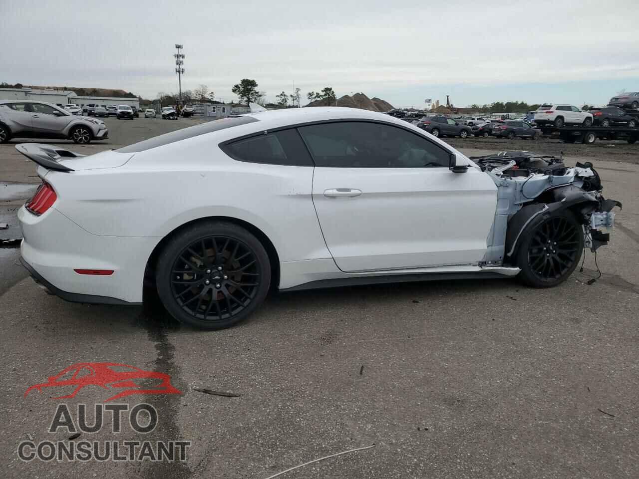 FORD MUSTANG 2022 - 1FA6P8CF8N5147784