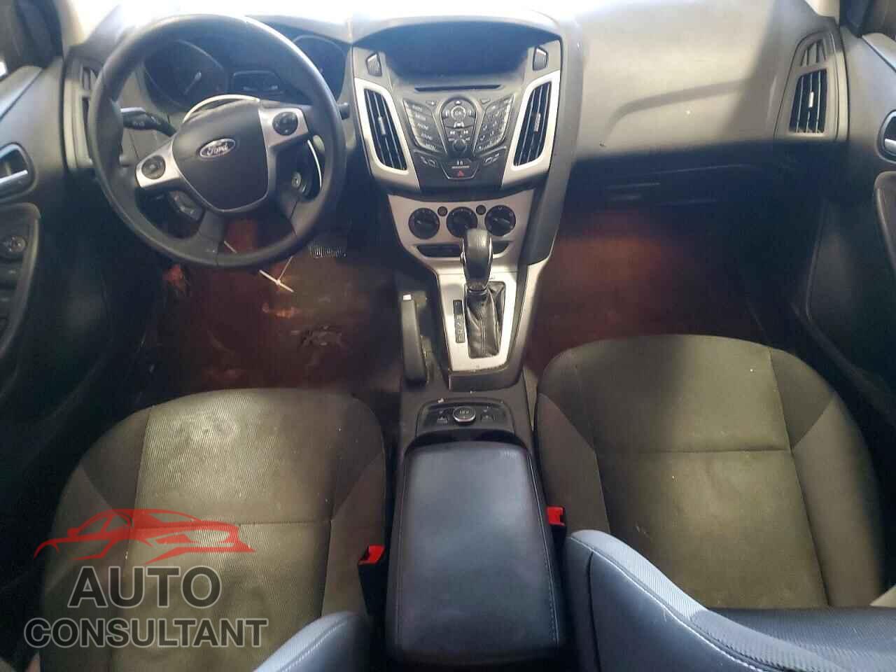 FORD FOCUS 2014 - 1FADP3F21EL395194