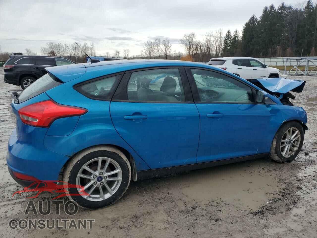 FORD FOCUS 2015 - 1FADP3K27FL319289