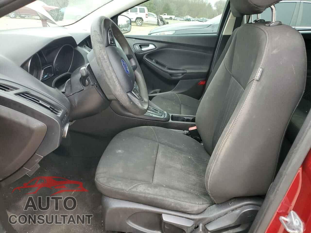 FORD FOCUS 2017 - 1FADP3F22HL264053