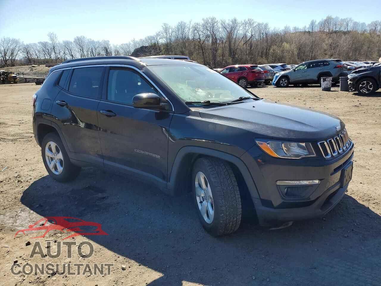JEEP COMPASS 2021 - 3C4NJDBB8MT501607