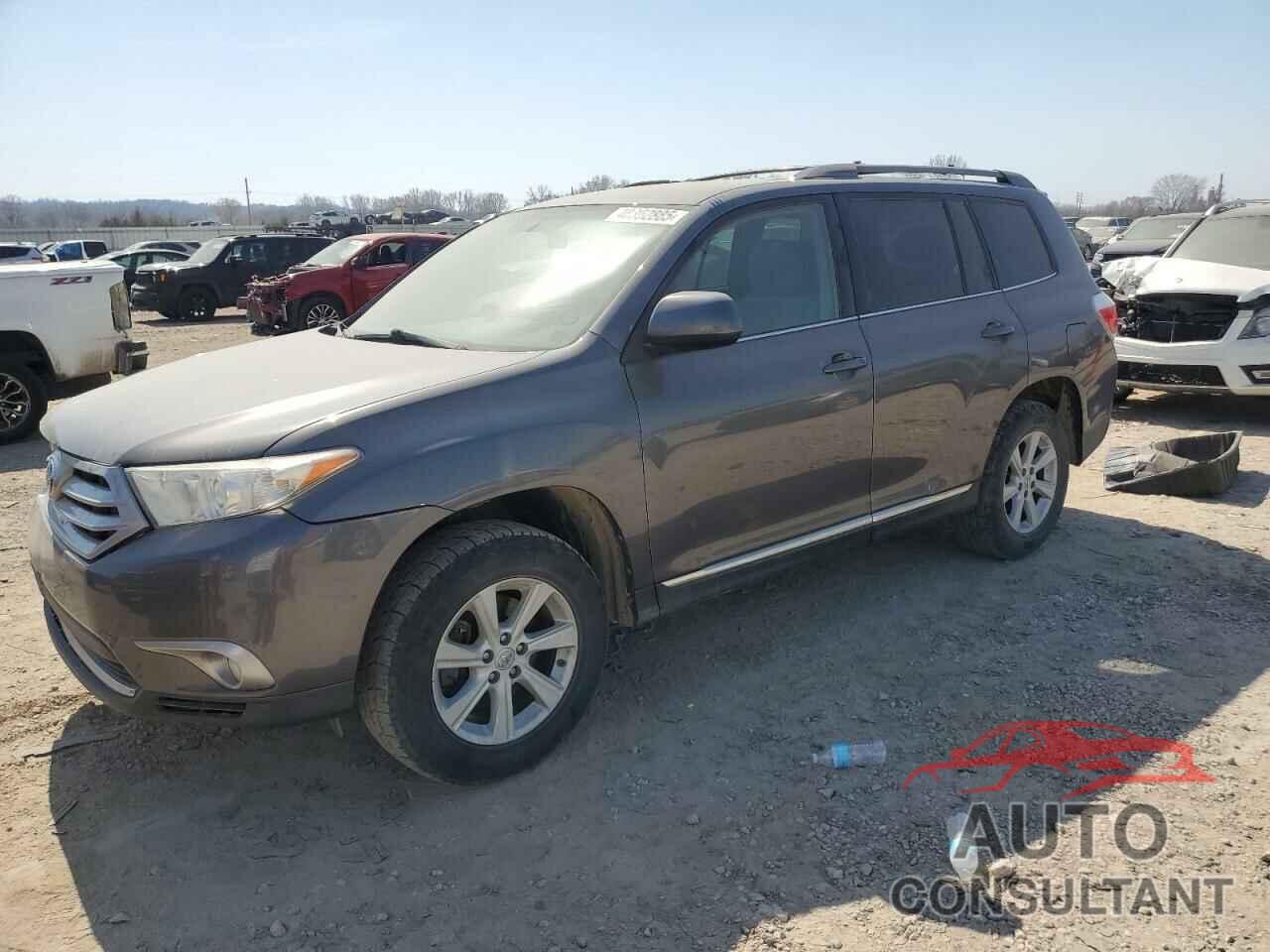 TOYOTA HIGHLANDER 2013 - 5TDBK3EH5DS243535