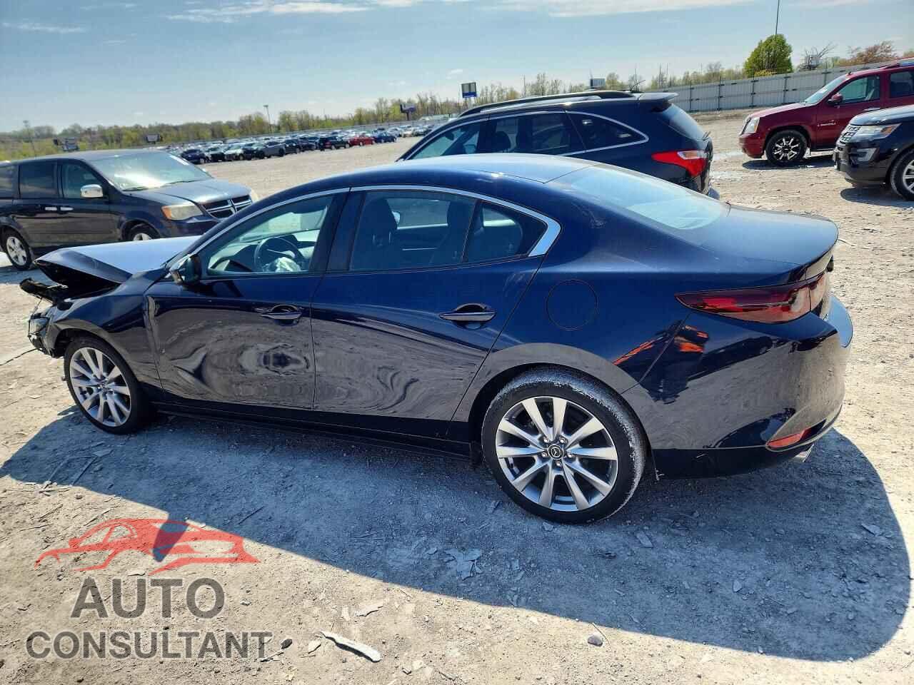 MAZDA 3 2021 - JM1BPACL6M1320066