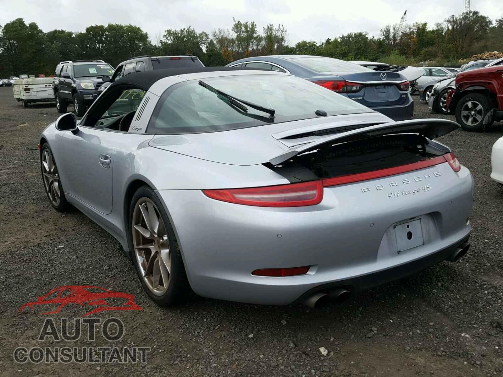 PORSCHE 911 2015 - WP0BB2A90FS135651