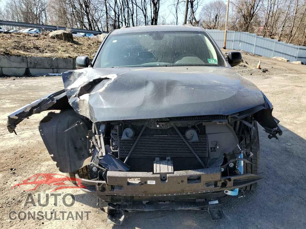 DODGE DURANGO 2018 - 1C4RDJAG6JC386307