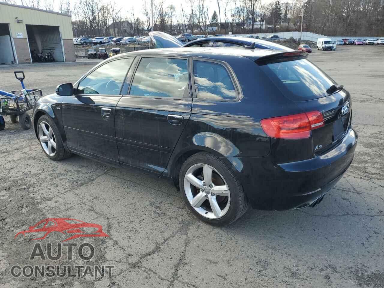 AUDI A3 2013 - WAUDFCFM5DA034119