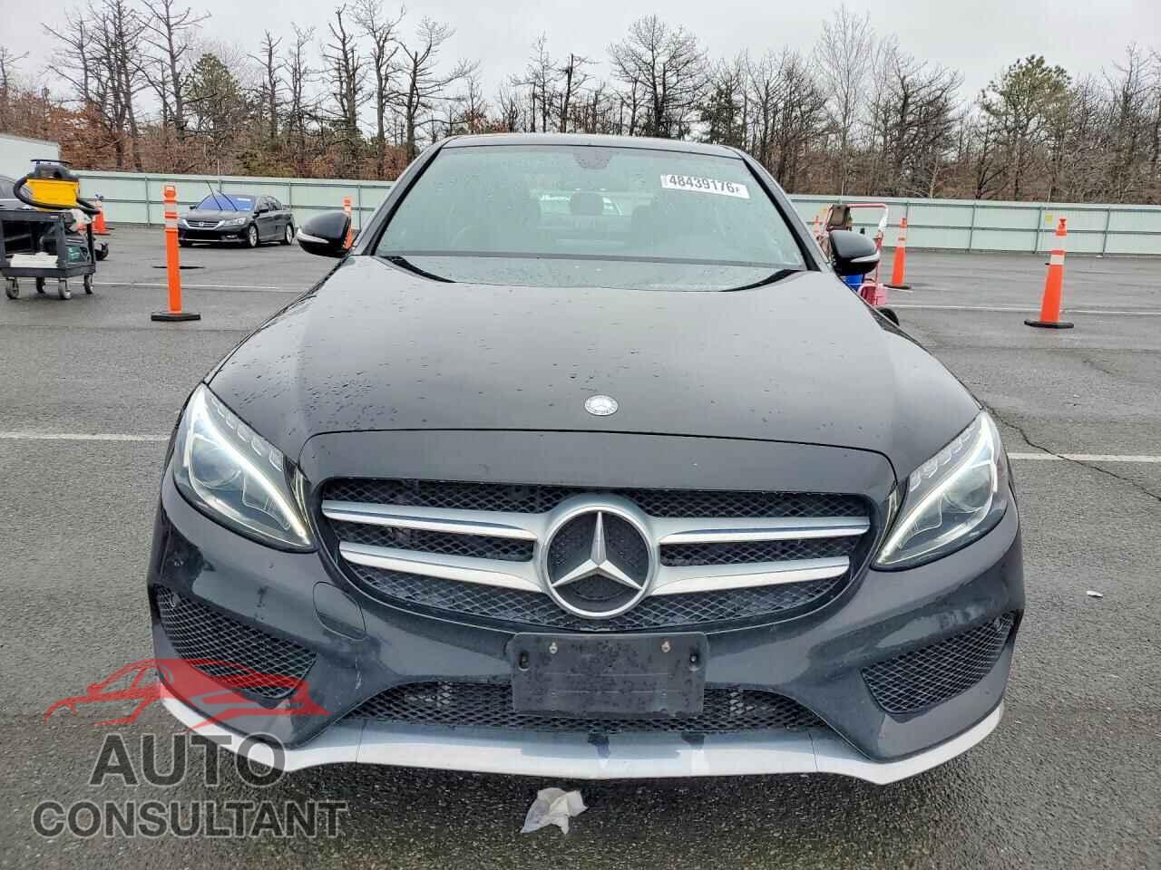 MERCEDES-BENZ C-CLASS 2015 - 55SWF4KB5FU001264
