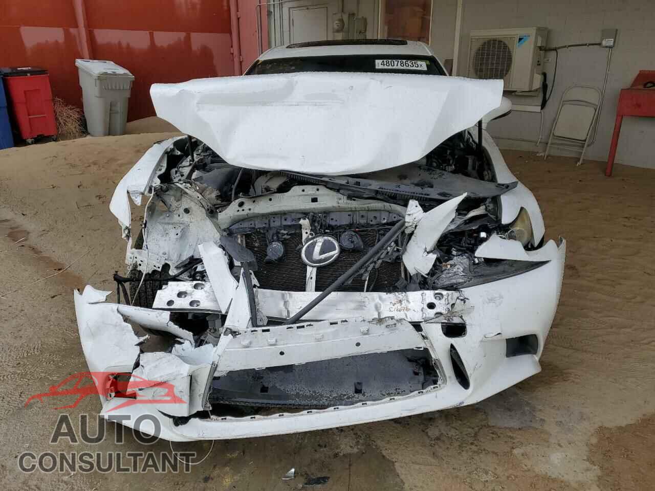 LEXUS IS 2015 - JTHBE1D26F5020159