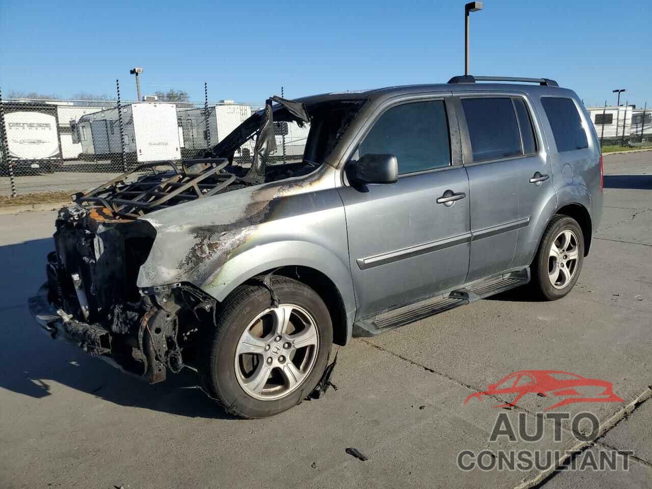HONDA PILOT 2013 - 5FNYF4H52DB032223