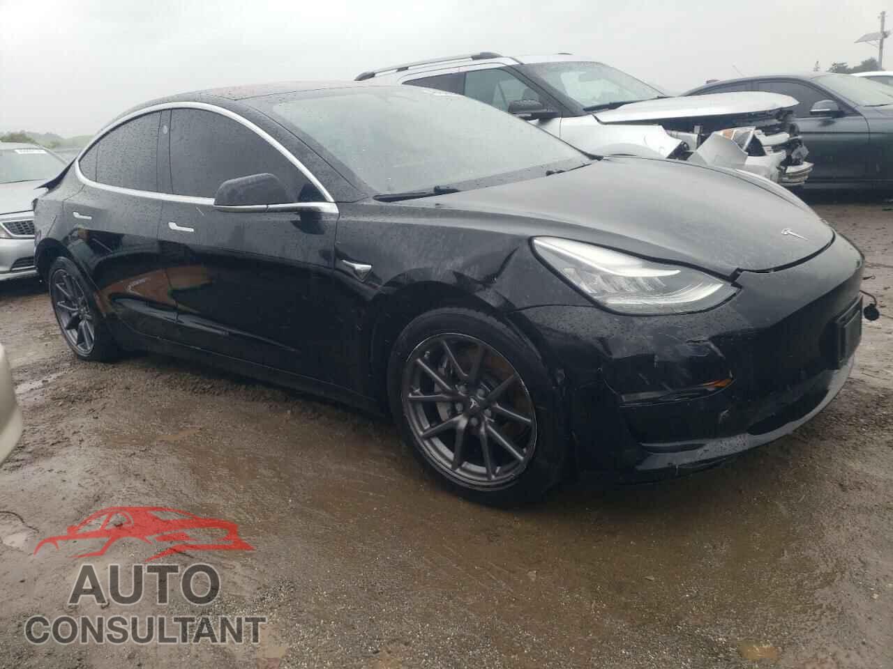 TESLA MODEL 3 2018 - 5YJ3E1EA5JF038865