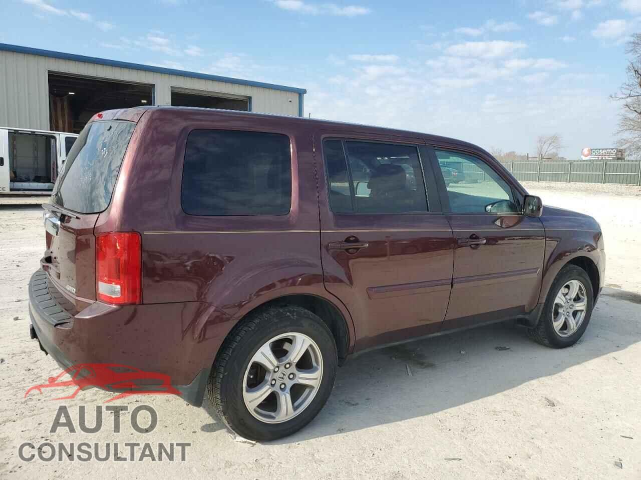 HONDA PILOT 2013 - 5FNYF4H5XDB024483
