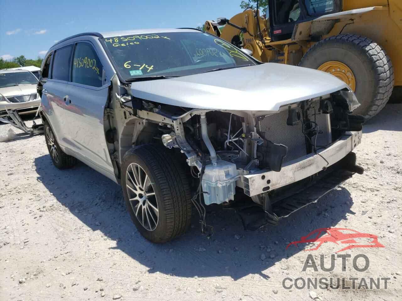 TOYOTA HIGHLANDER 2018 - 5TDJZRFH5JS815269