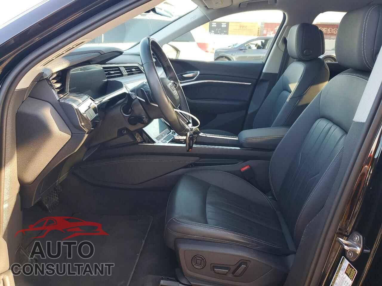 AUDI E-TRON 2022 - WA11AAGE1NB014276