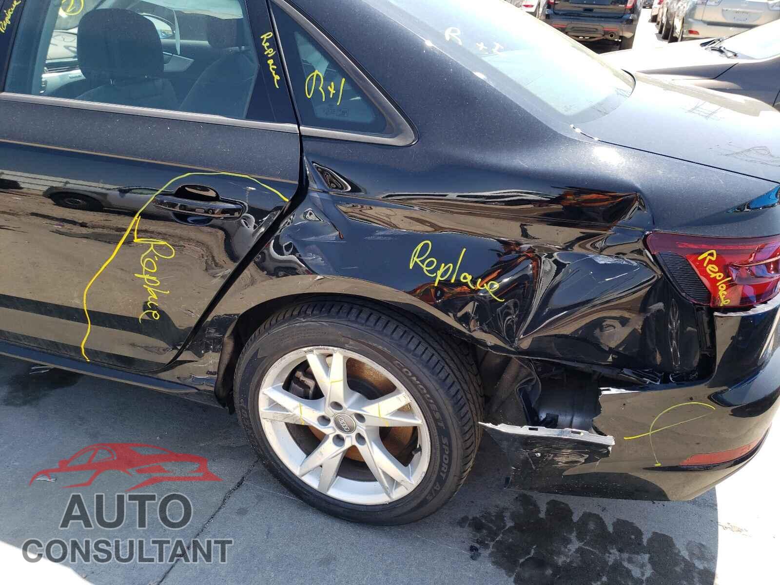 AUDI A4 2018 - WAUDNAF45JA223467