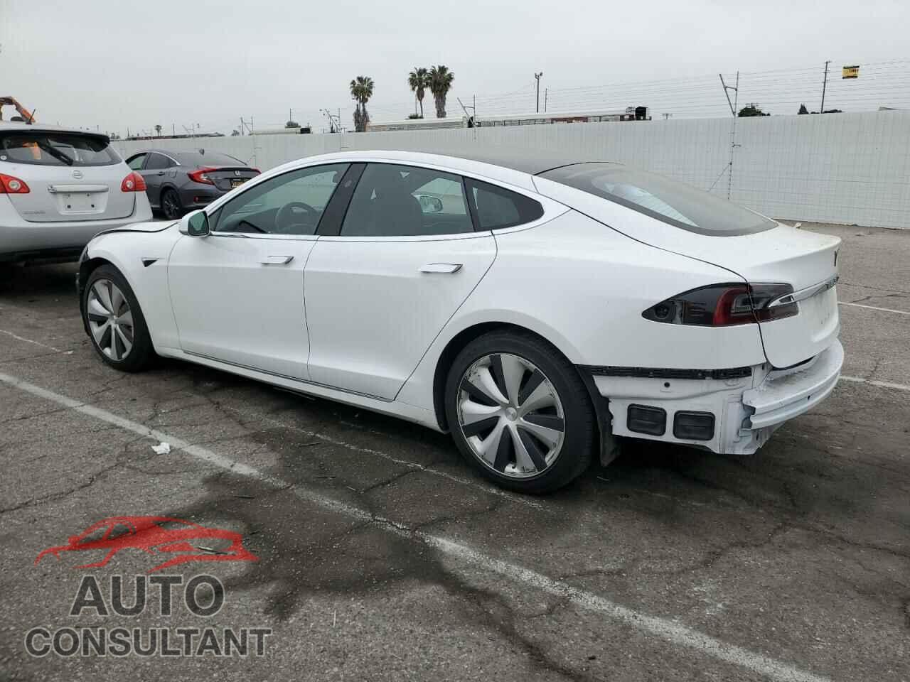 TESLA MODEL S 2021 - 5YJSA1E24MF427775
