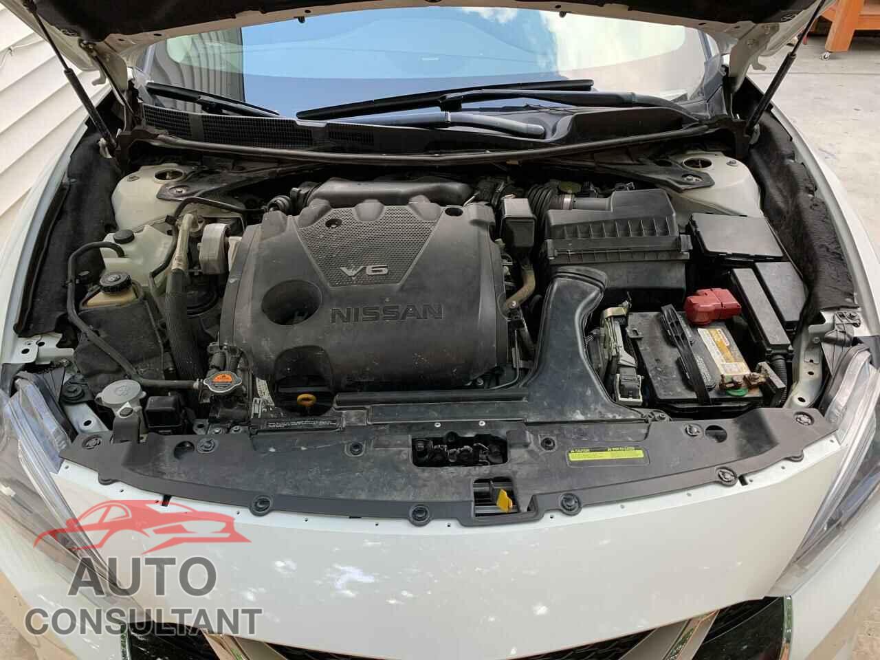NISSAN MAXIMA 2017 - 1N4AA6AP1HC391370