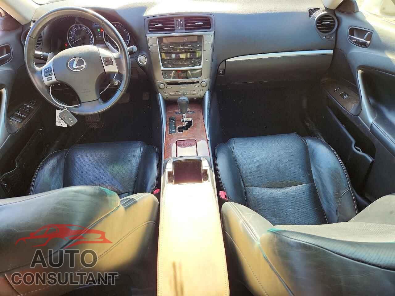 LEXUS IS 2012 - JTHBF5C28C5176916