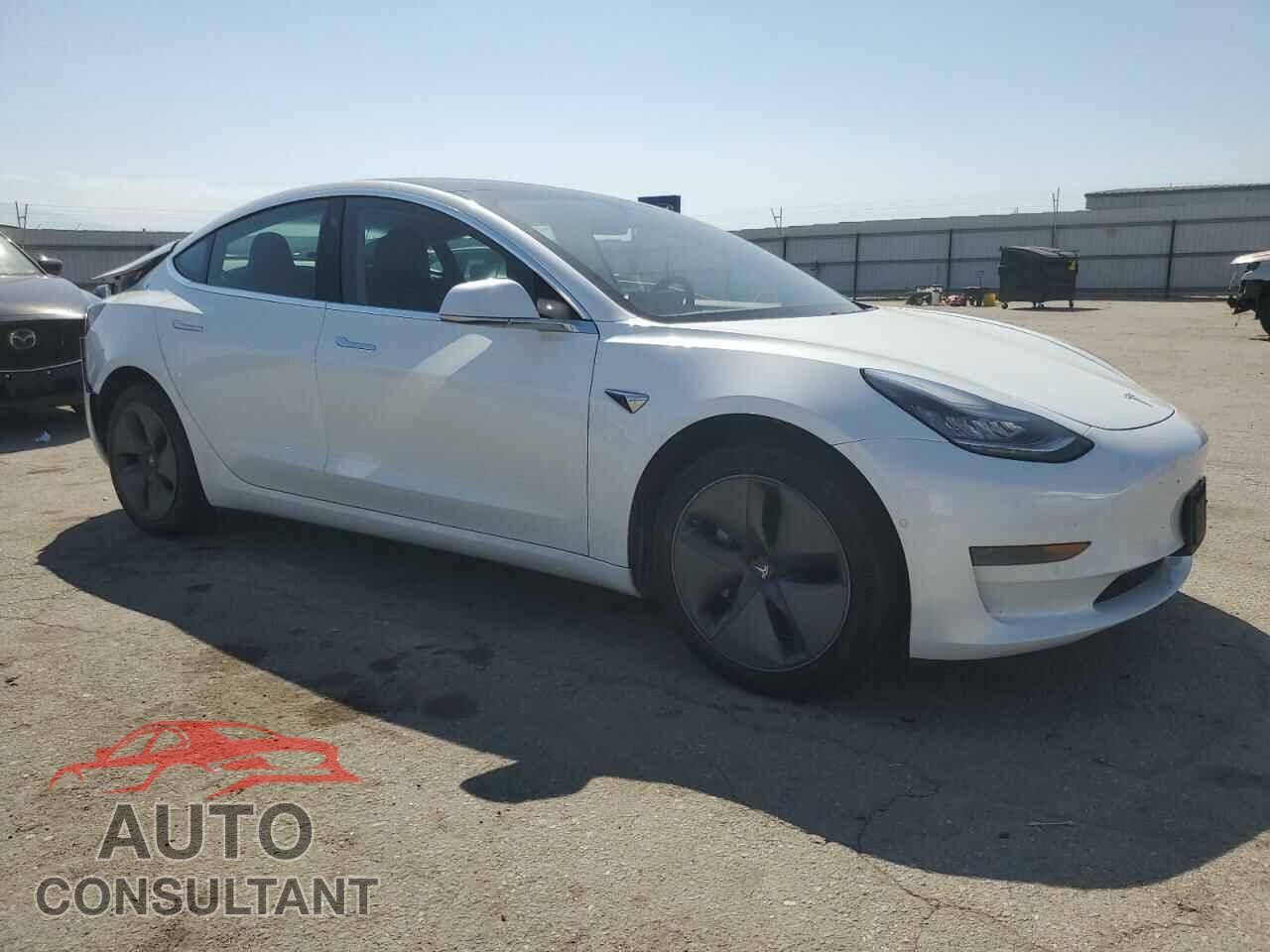 TESLA MODEL 3 2019 - 5YJ3E1EA3KF483719