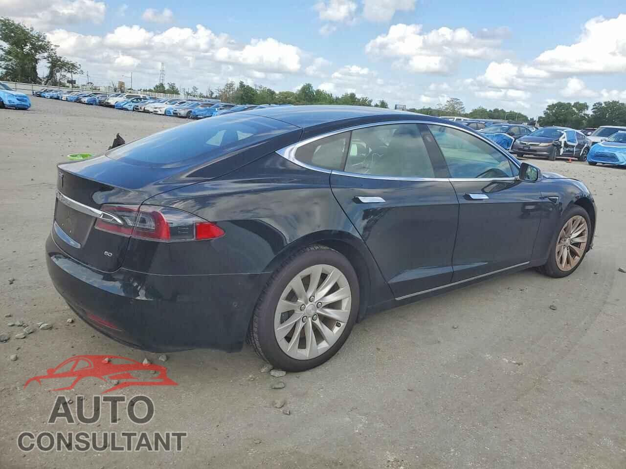 TESLA MODEL S 2017 - 5YJSA1E11HF182012