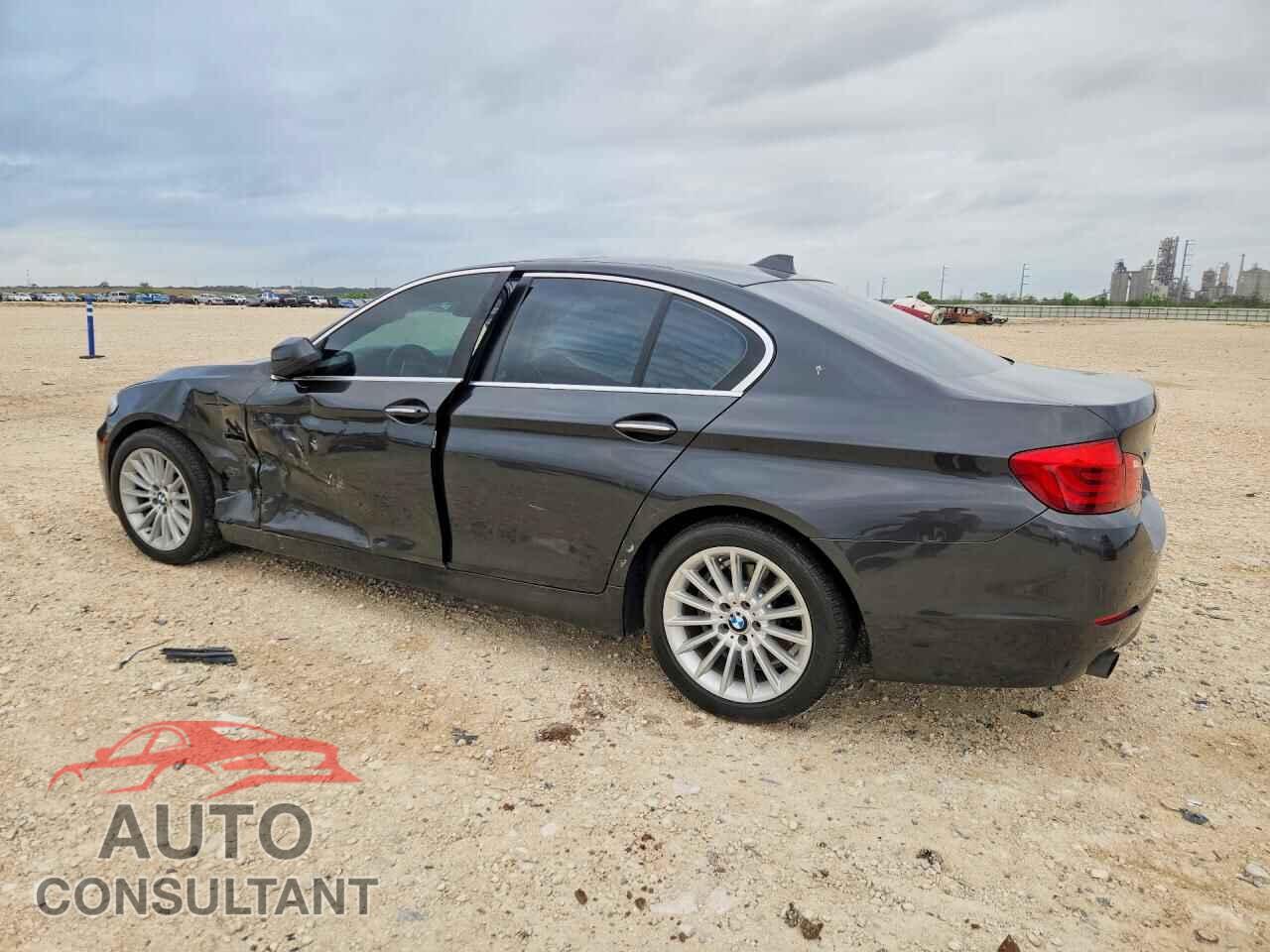 BMW 5 SERIES 2013 - WBAFU7C50DDU76310