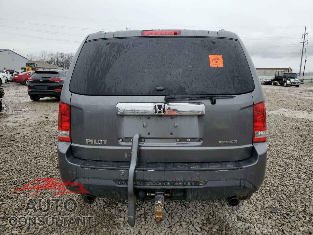 HONDA PILOT 2013 - 5FNYF3H97DB037172