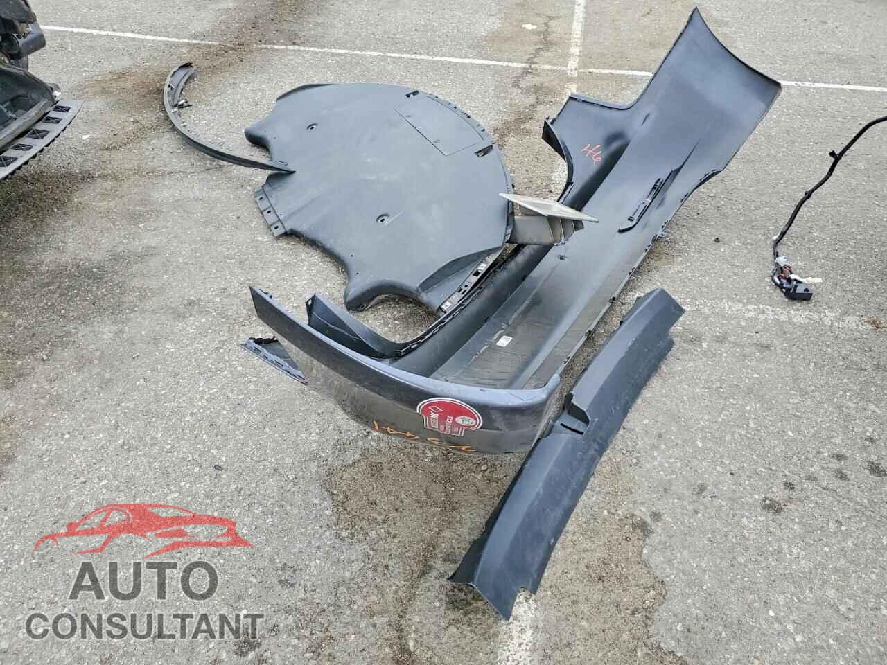 TESLA MODEL 3 2023 - 5YJ3E1EA8PF685608