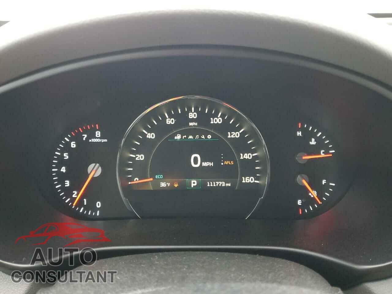 KIA SORENTO 2018 - 5XYPKDA50JG367079