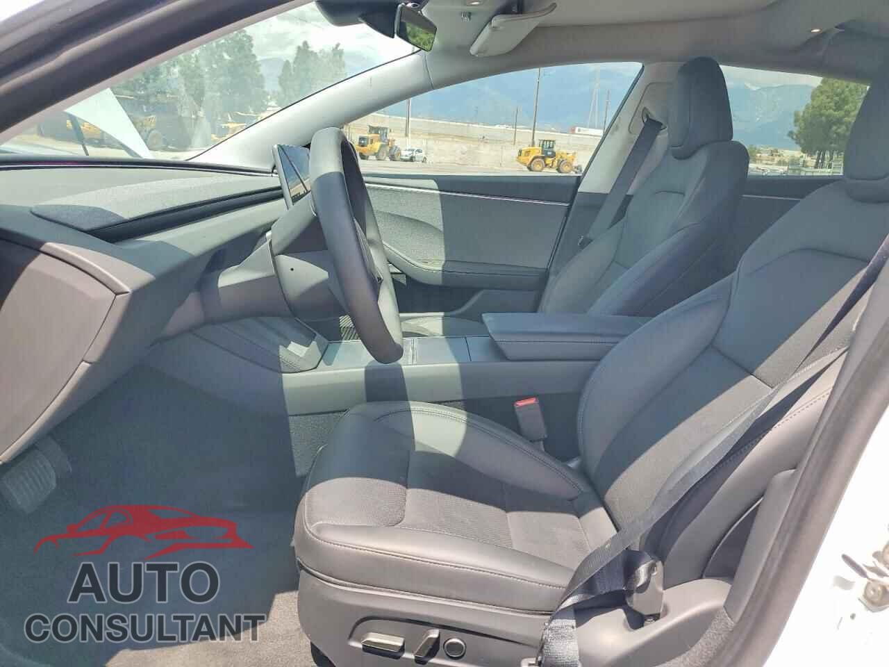 TESLA MODEL 3 2024 - 5YJ3E1EA7RF752671
