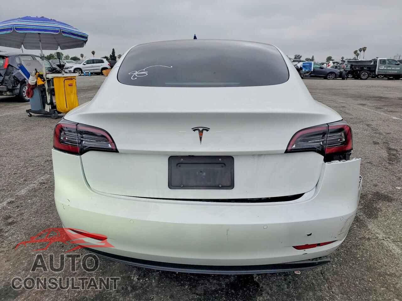 TESLA MODEL 3 2022 - 5YJ3E1EA8NF112074