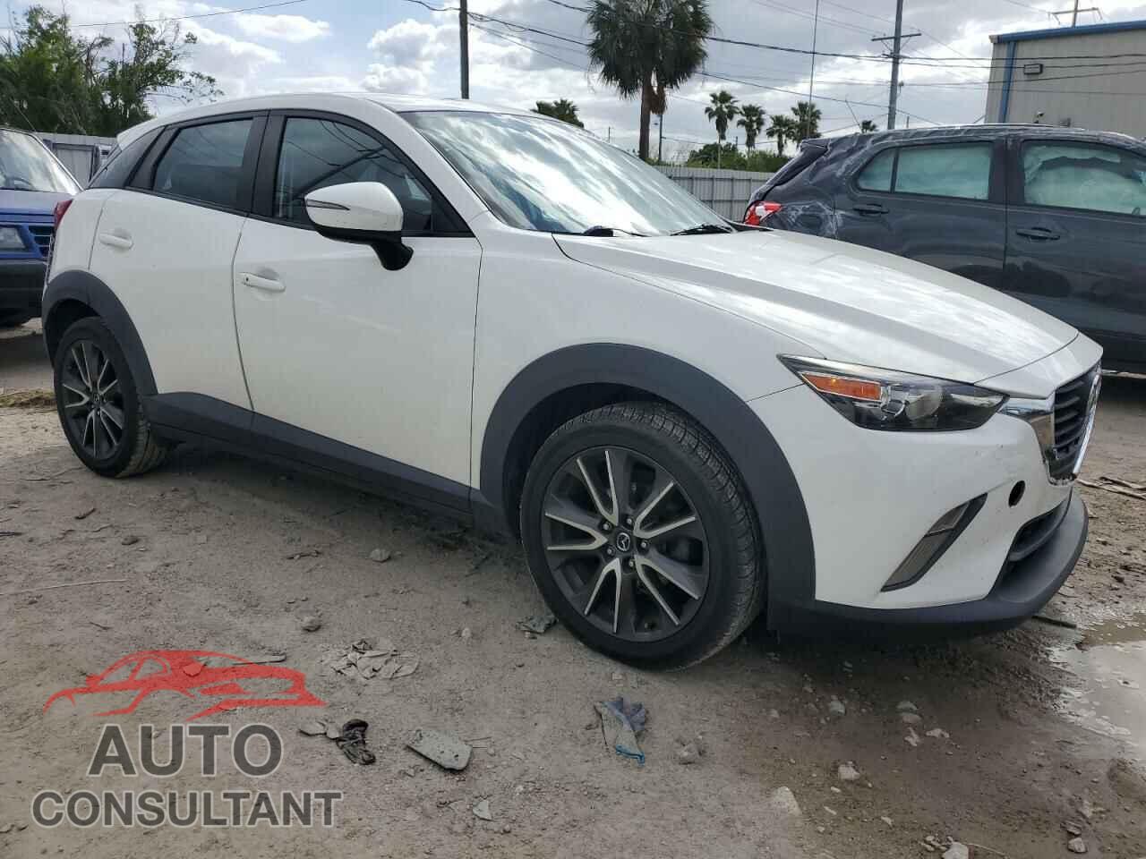 MAZDA CX-3 2017 - JM1DKDC76H0161699